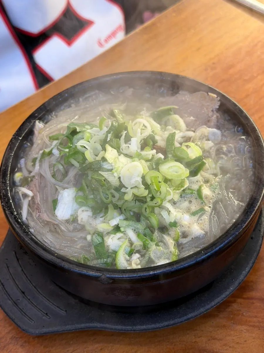 Haejangguk ingredients including blood cubes, ugeoji, and bean sprouts