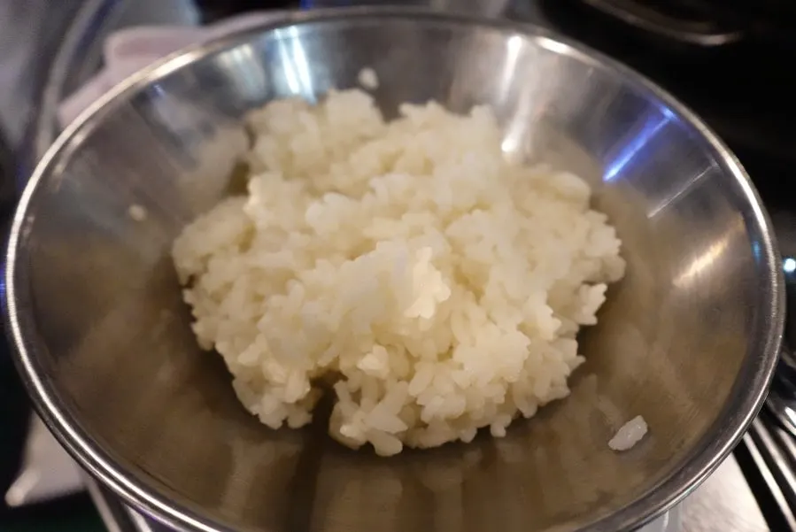 검은콩 우렁된장찌개와 공기밥