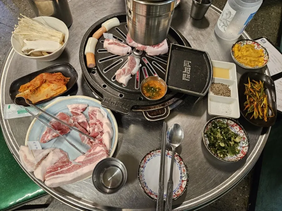 Mixed grill and grilled vegetable set