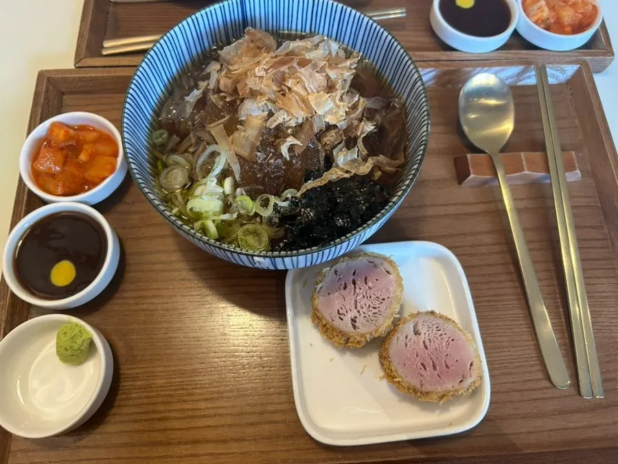 Tenderloin tonkatsu suitable for eating with a baby