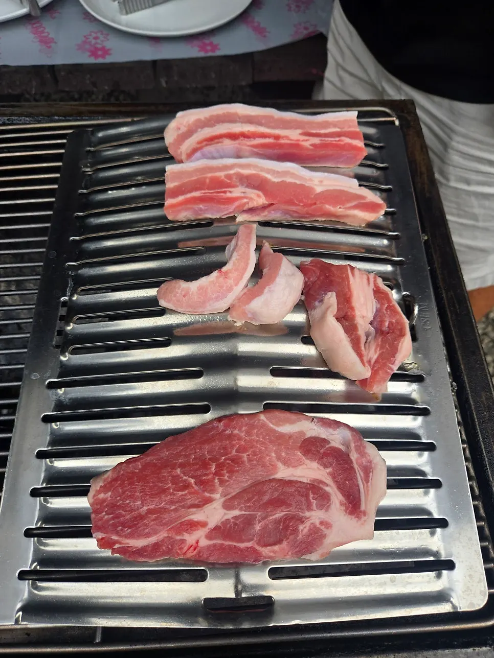 Thick-cut Jeju pork one-plate set