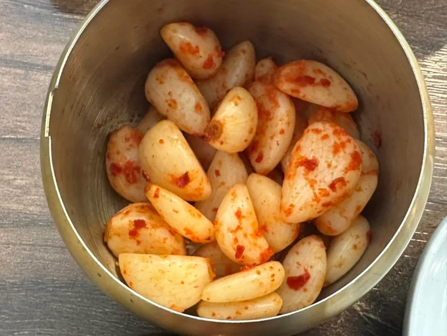 새콤달콤한 양파장아찌 무침