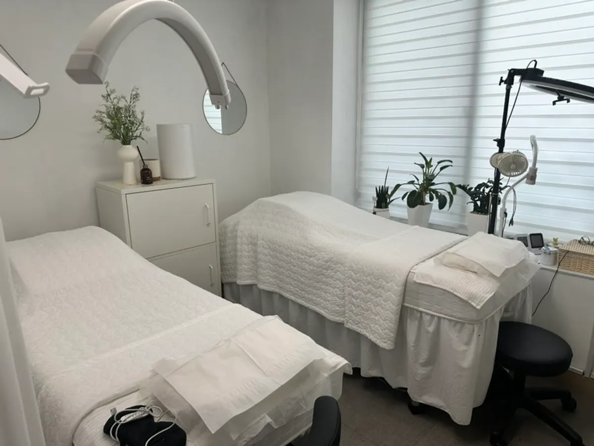 Recovery cream and aftercare instruction sheet given after the procedure