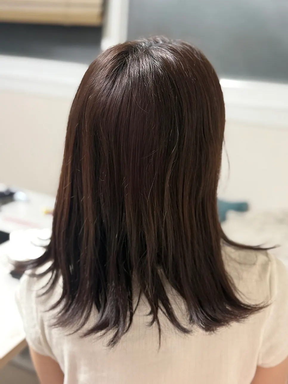 시술 직후 찰랑거리는 머릿결