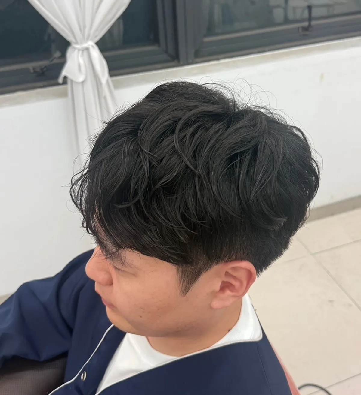 Finished men's iron perm with natural volume
