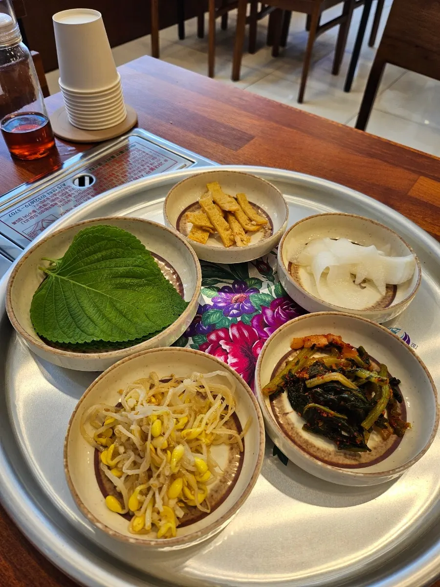 Basic side dishes for the Oje Bokkeum set