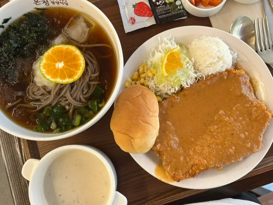 Gyeongyangsik pork cutlet and soba set spread