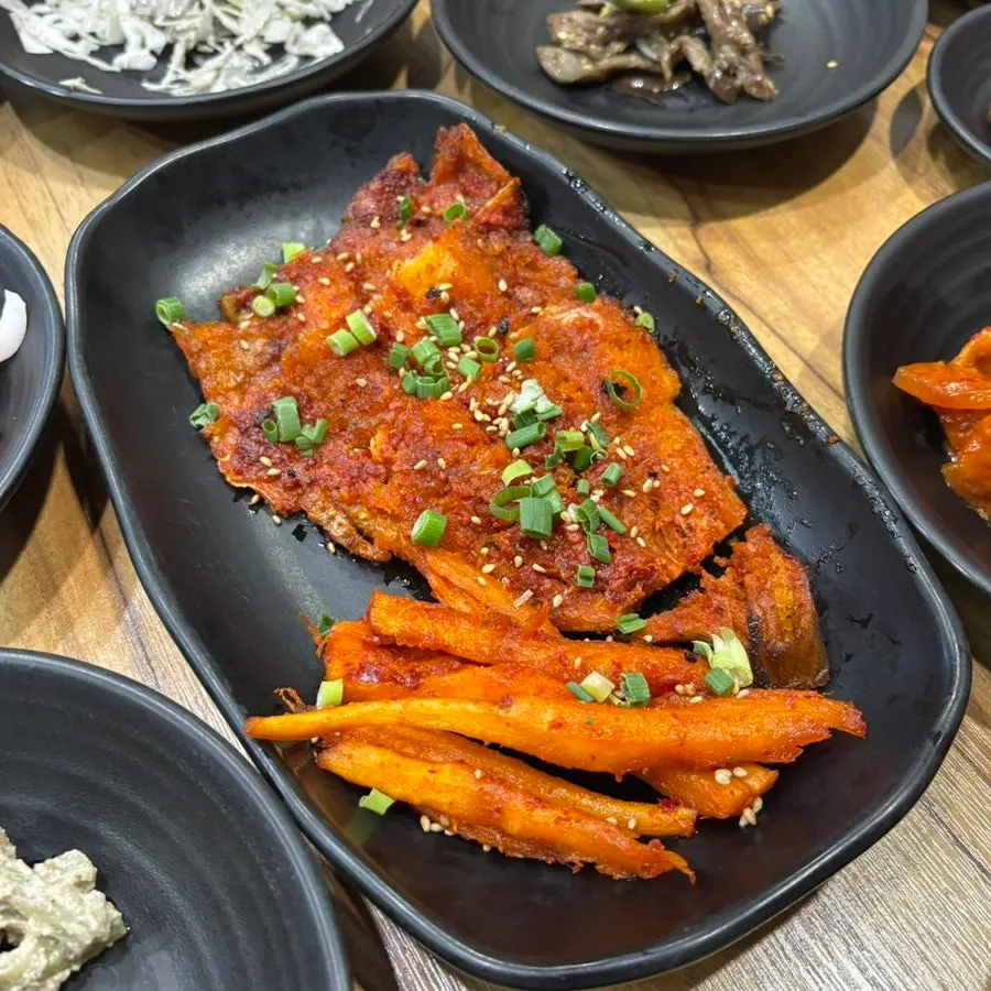 더덕구이와 황태구이 메인 메뉴