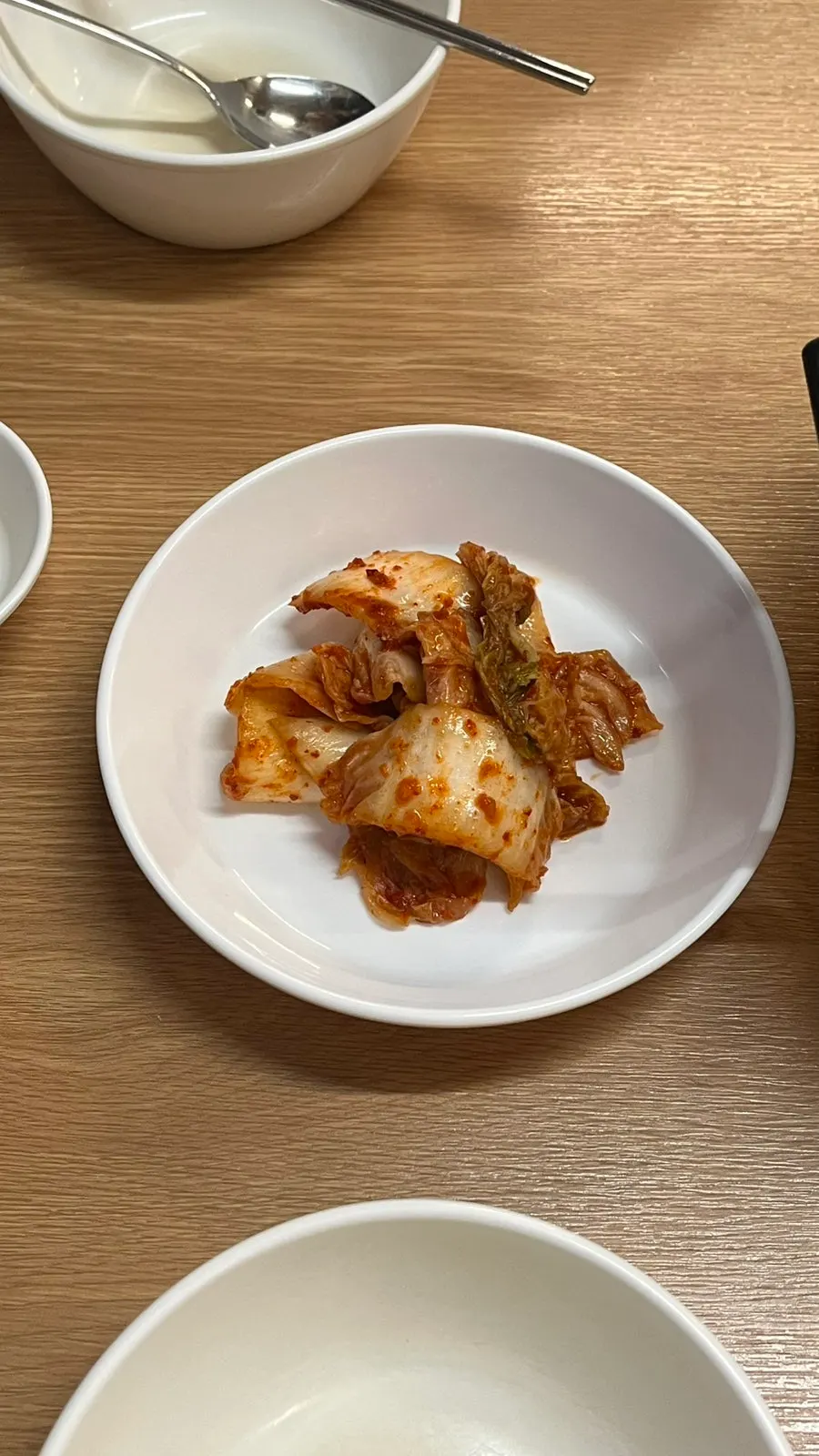 Deungchon's side dish of geotjeori (fresh cabbage salad)
