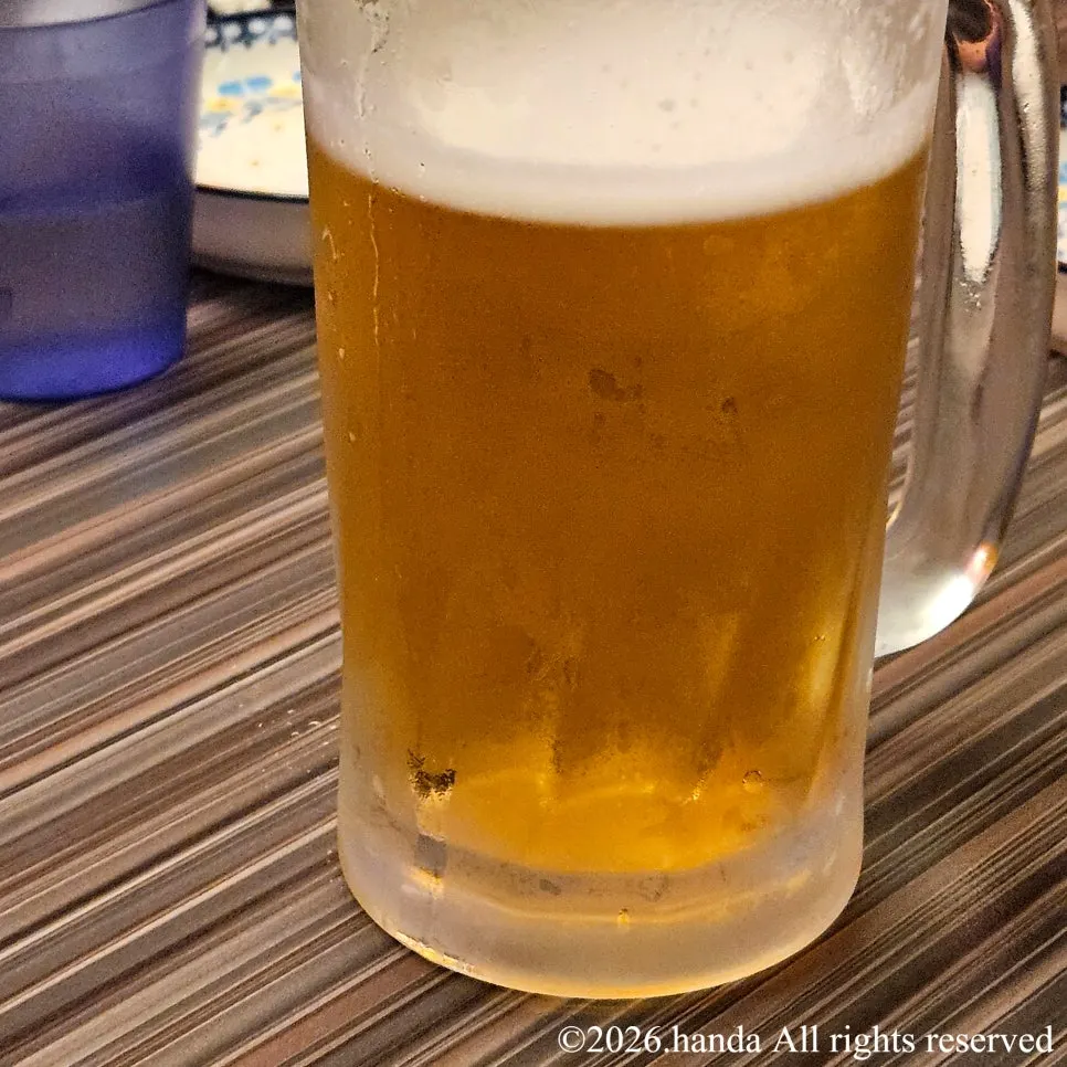 시원한 생맥주 잔
