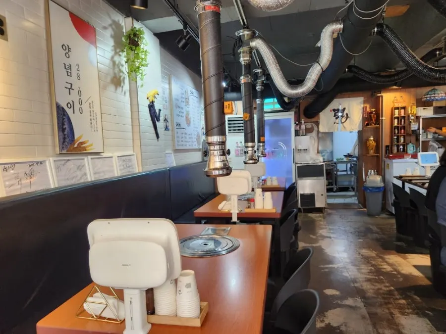Celebrity autographs inside the restaurant