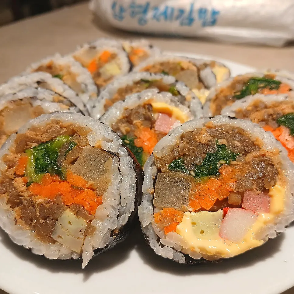 A plate of yubu gimbap packed with filling