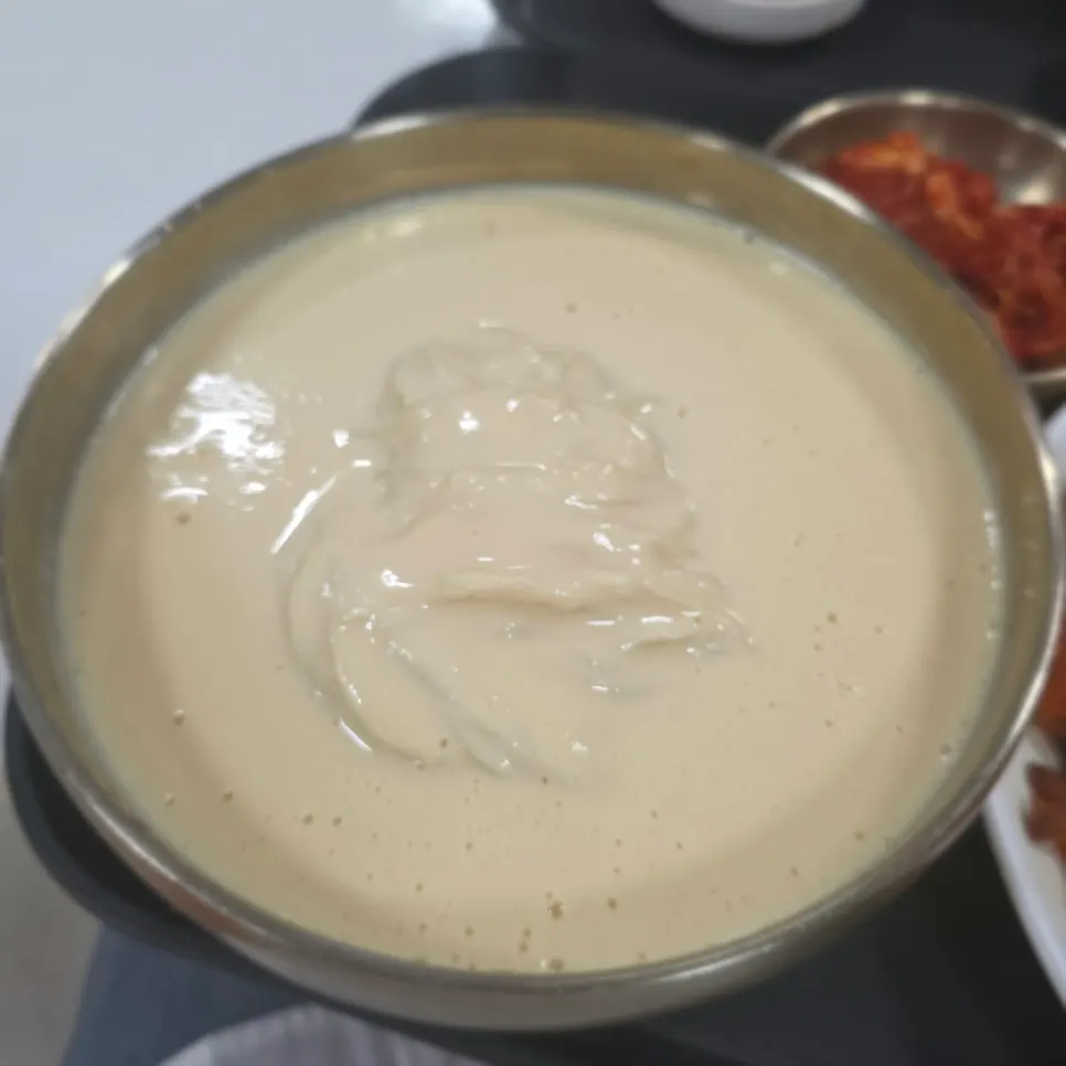 상암회관 콩국수 곱빼기 한 그릇