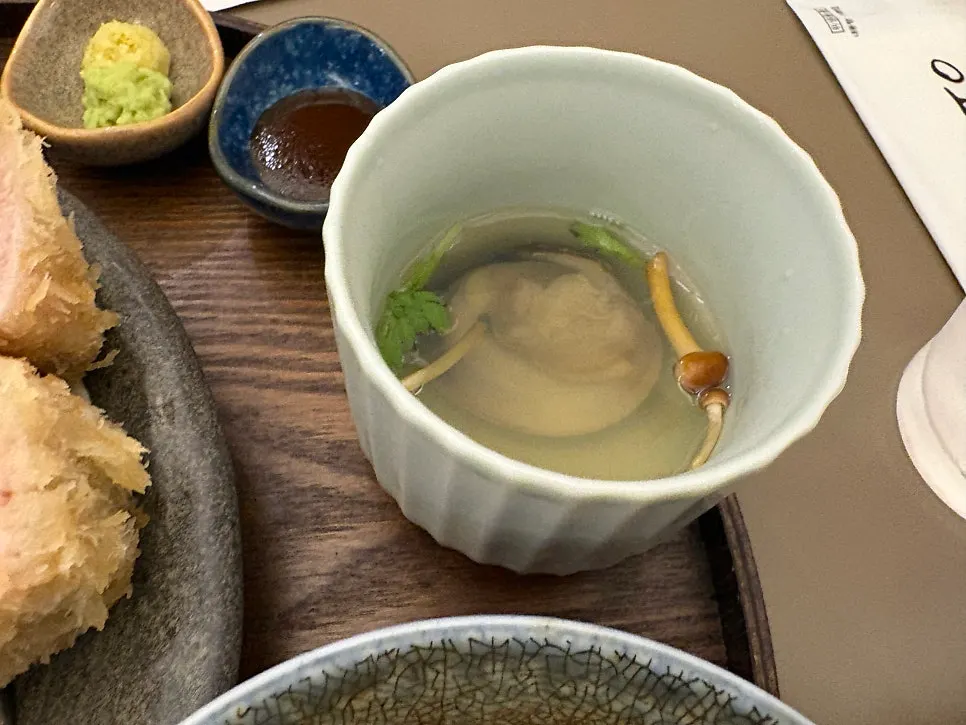 Salsa tonkatsu de trufa y yuzu wasabi