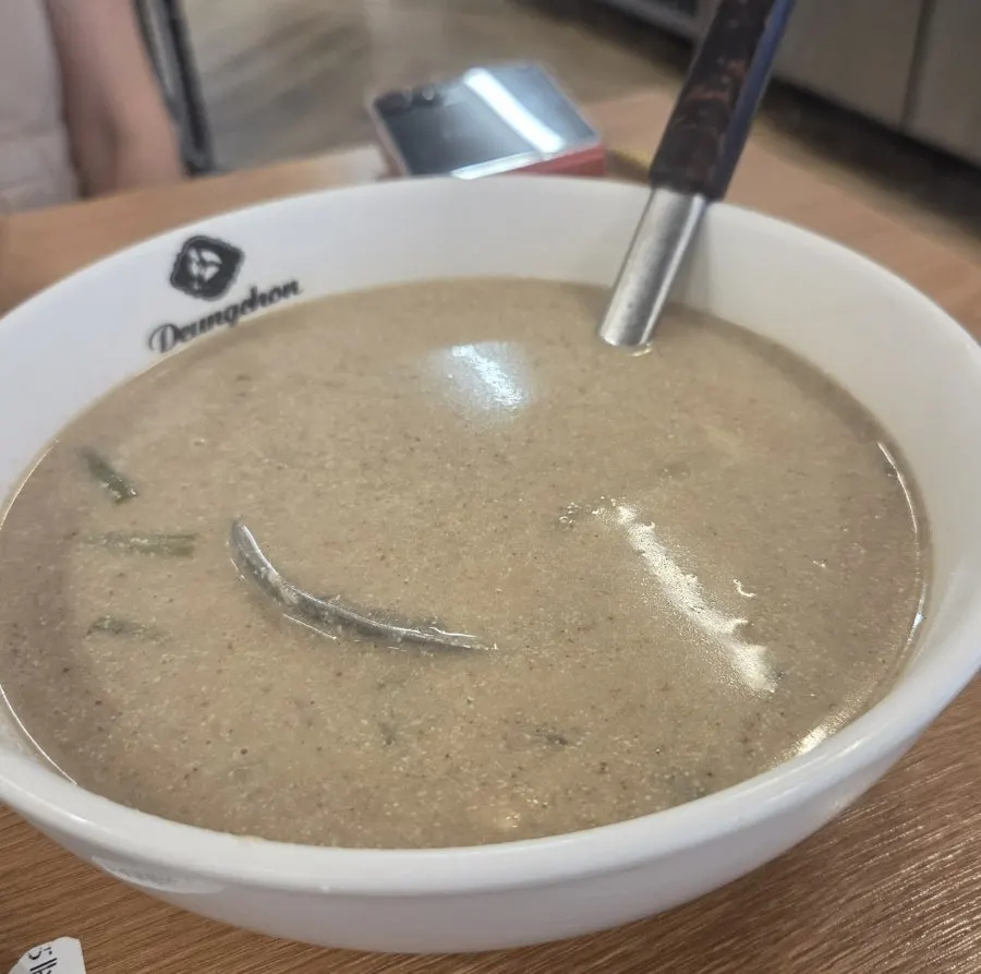 직접 볶기 시작한 볶음밥 재료