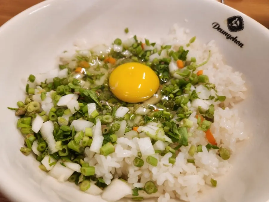 Fried rice cooked directly by the staff