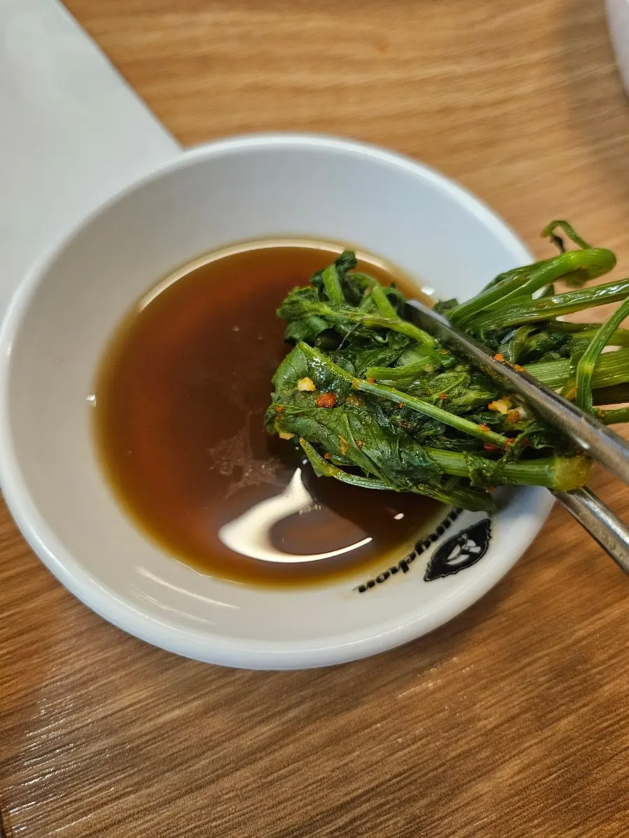 Mushrooms and potatoes for kalguksu