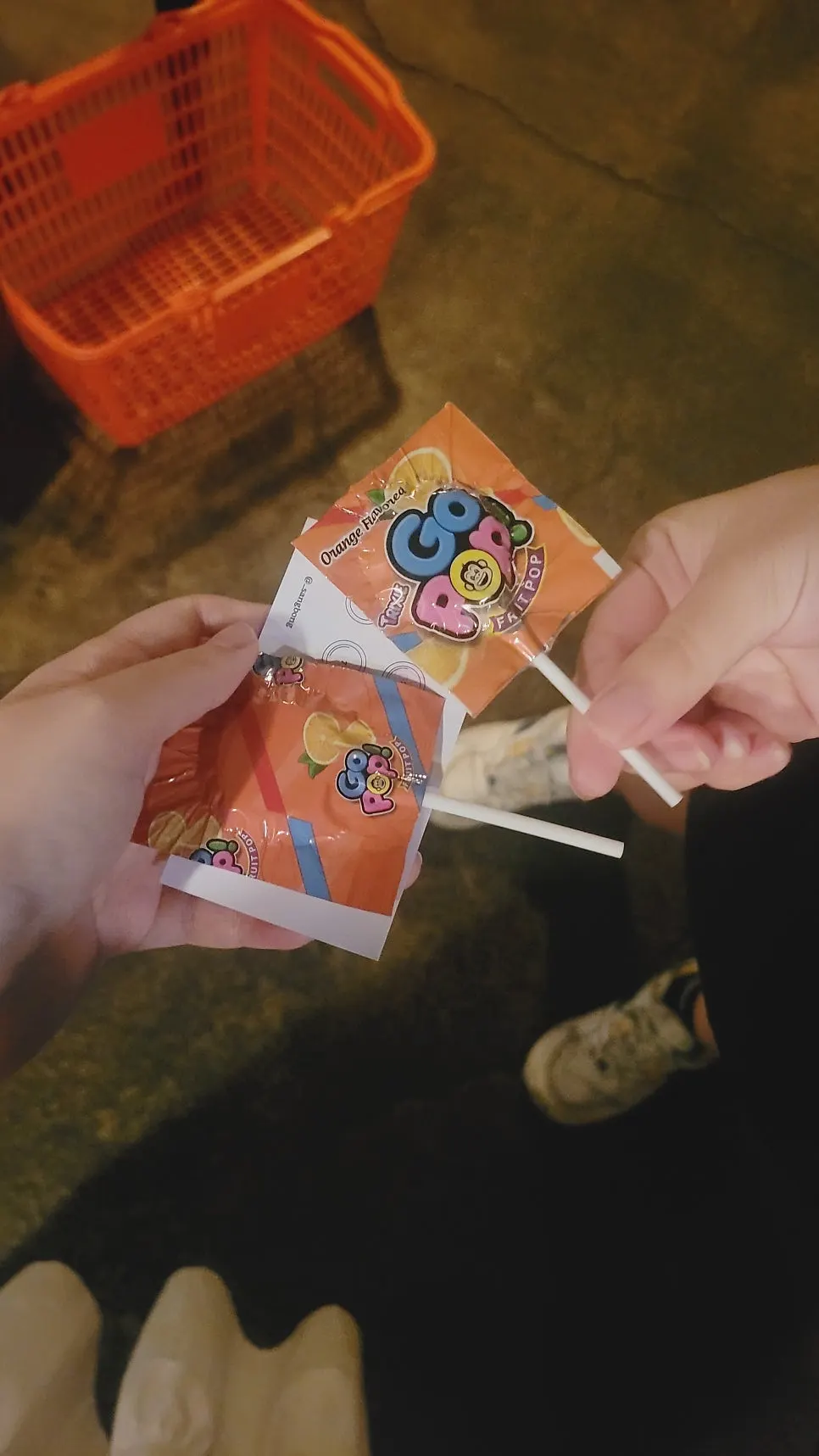 Candy and stamp coupon received after the meal