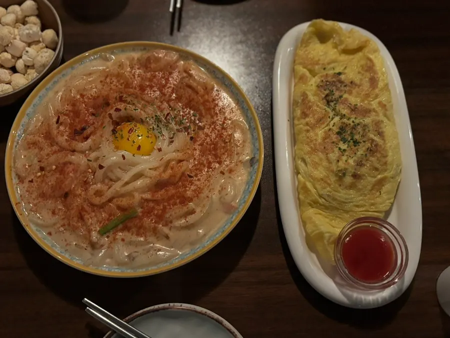 Side dish menu board at Sangbong Dongseong-ro