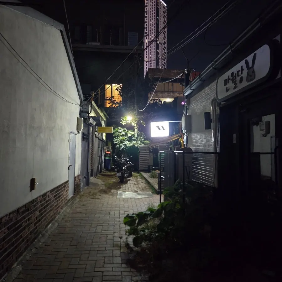 상봉 동성로로 이어지는 동성로 골목길