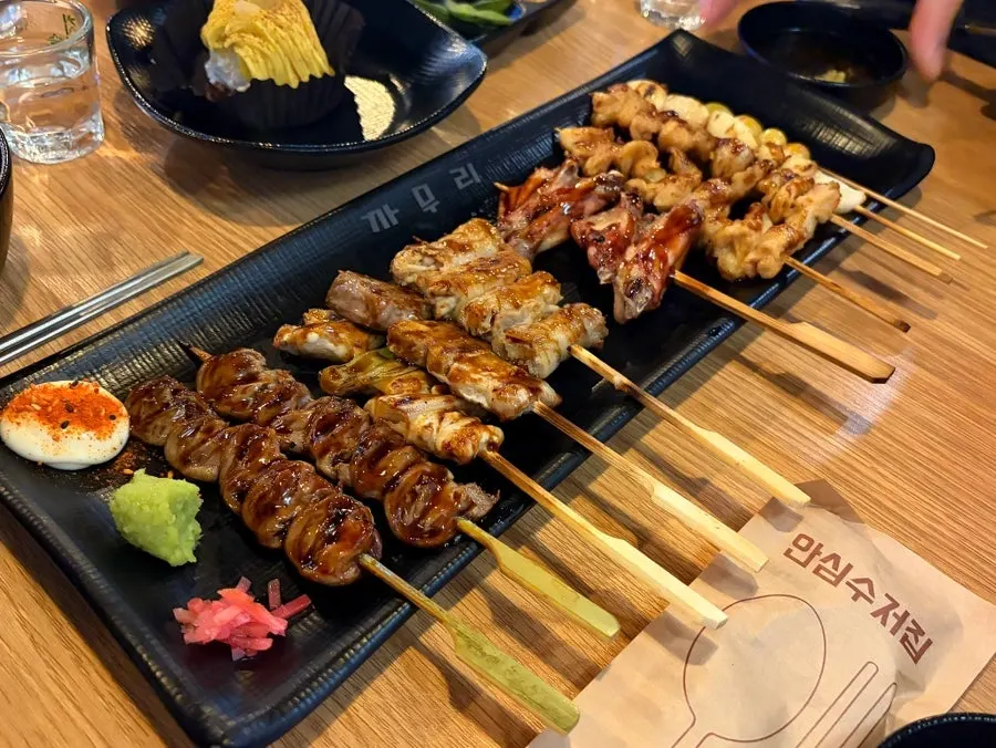 A varied selection of 10 assorted skewers