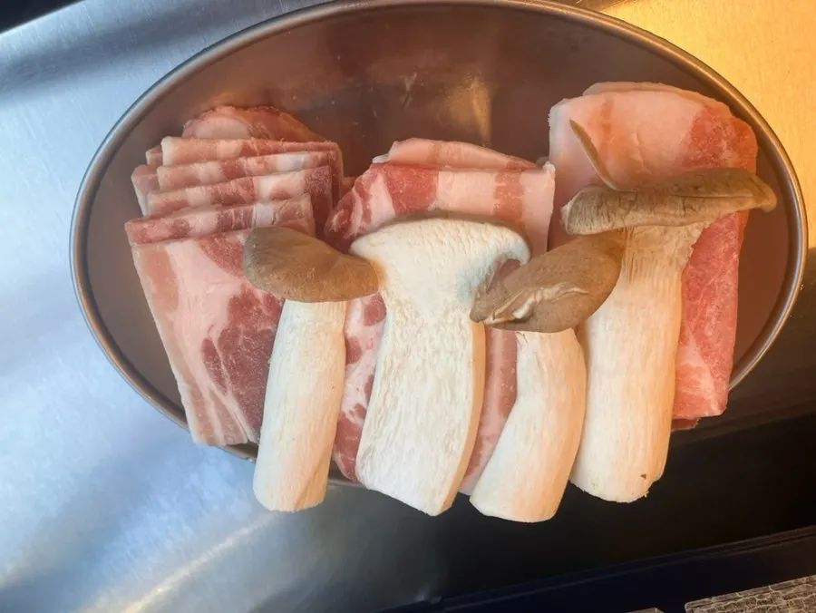 기본 주문한 냉삼 3인분
