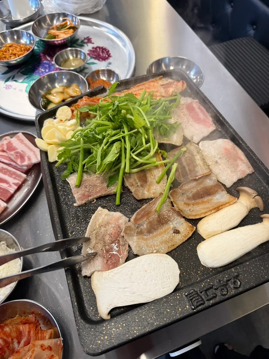 Doenjang stew eaten alongside the meat