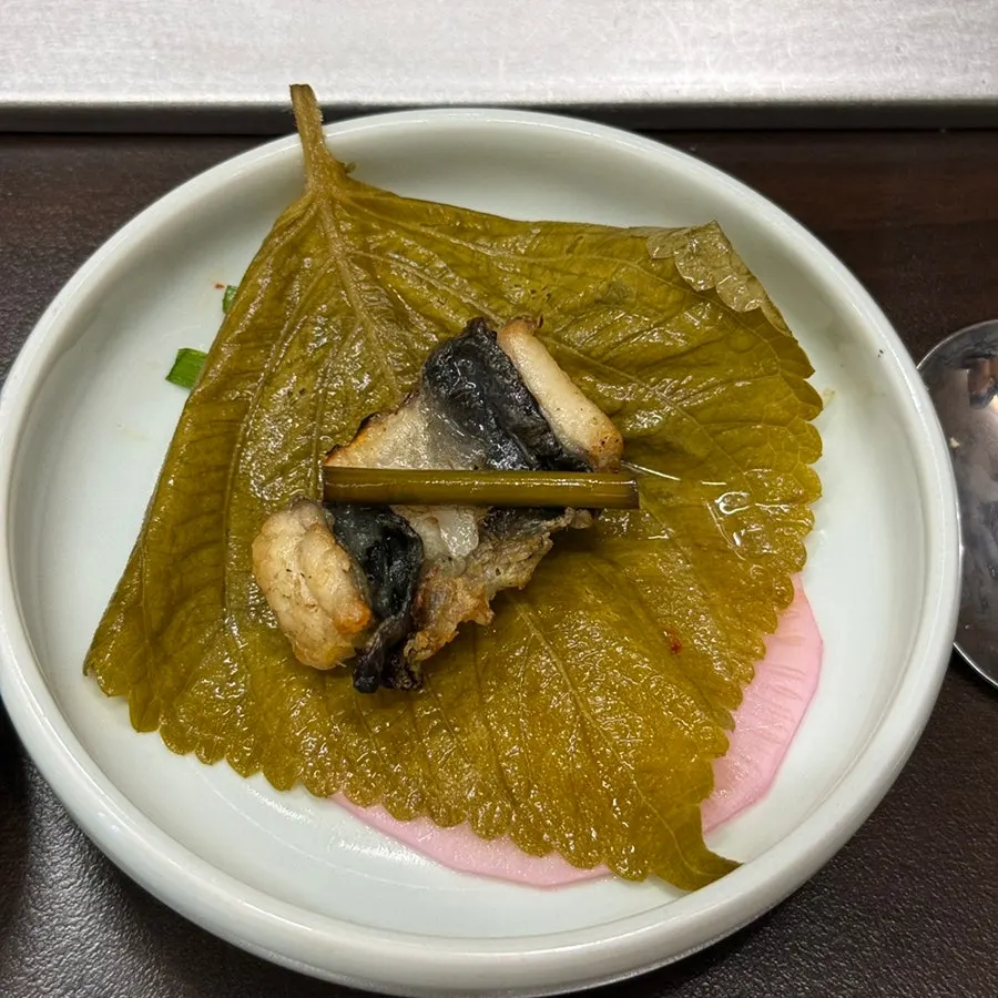 Eel with ginger and eel sauce