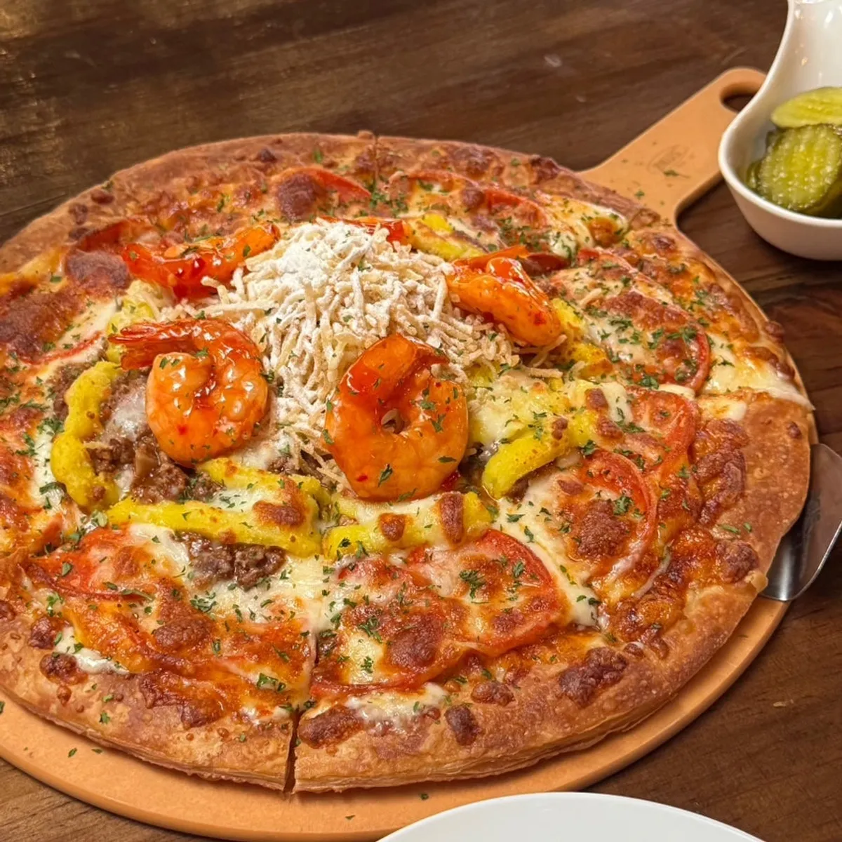 People & Peoples signature dishes and restaurant atmosphere