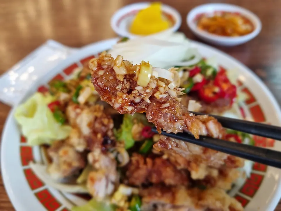 Photo of lightly colored fried yurin-gi
