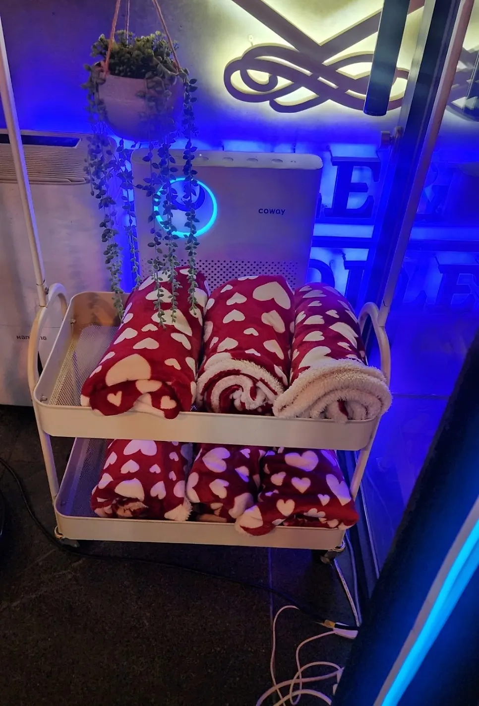 Guest blankets prepared in one corner of the restaurant