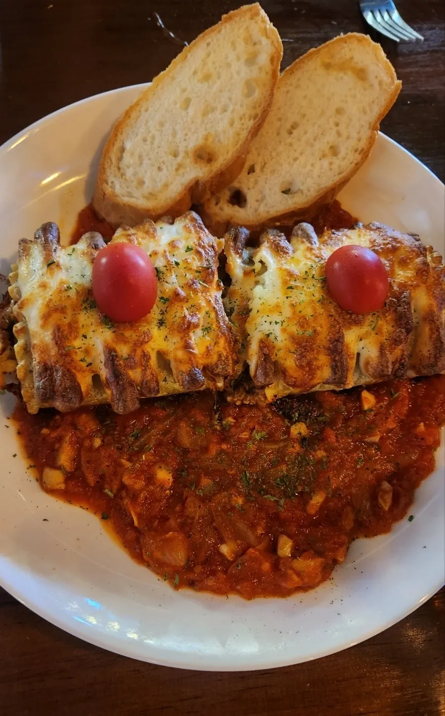 Beef roll lasagna before eating