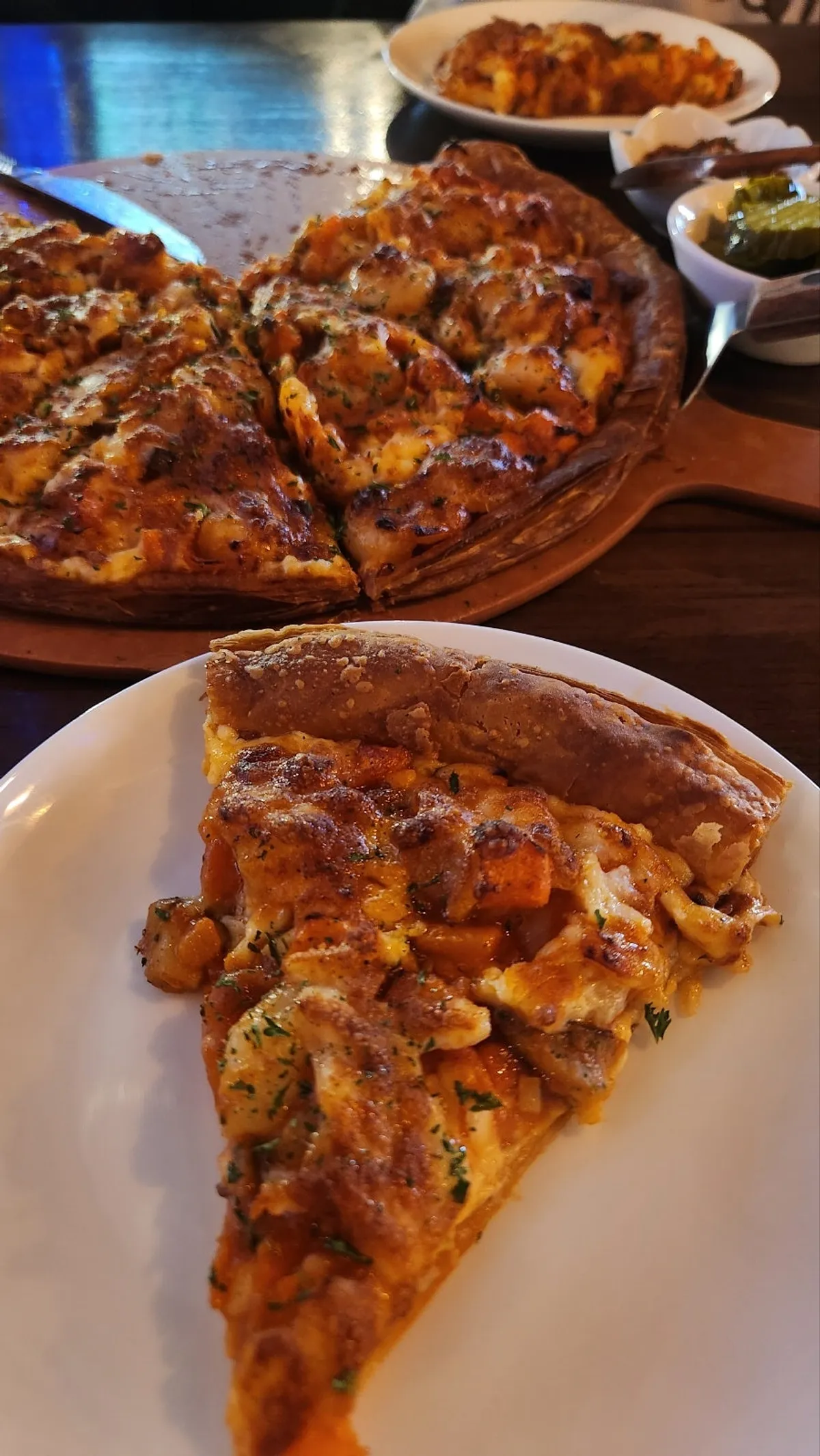 Shrimp pizza with carrot topping