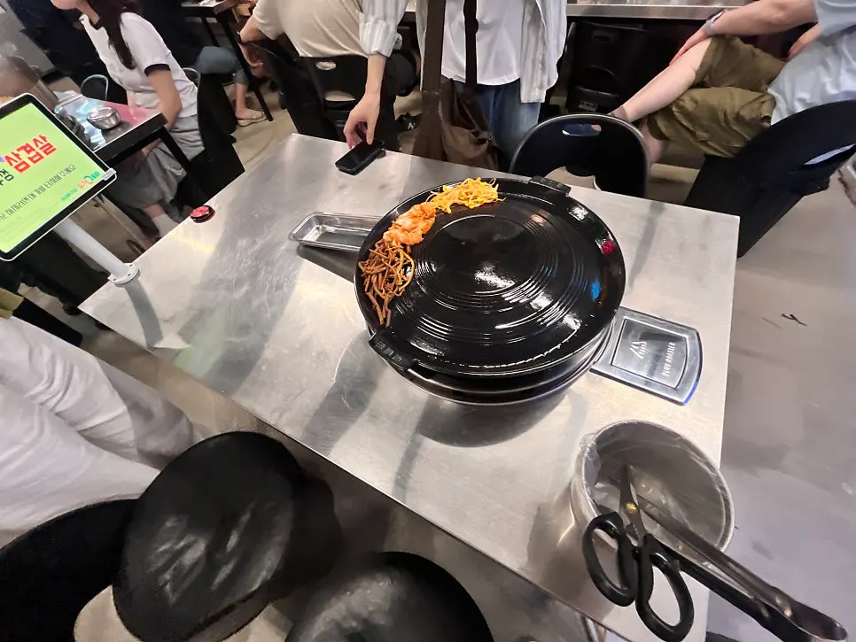 Table set with the combo set