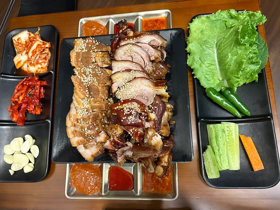 족발과 보쌈 세트
