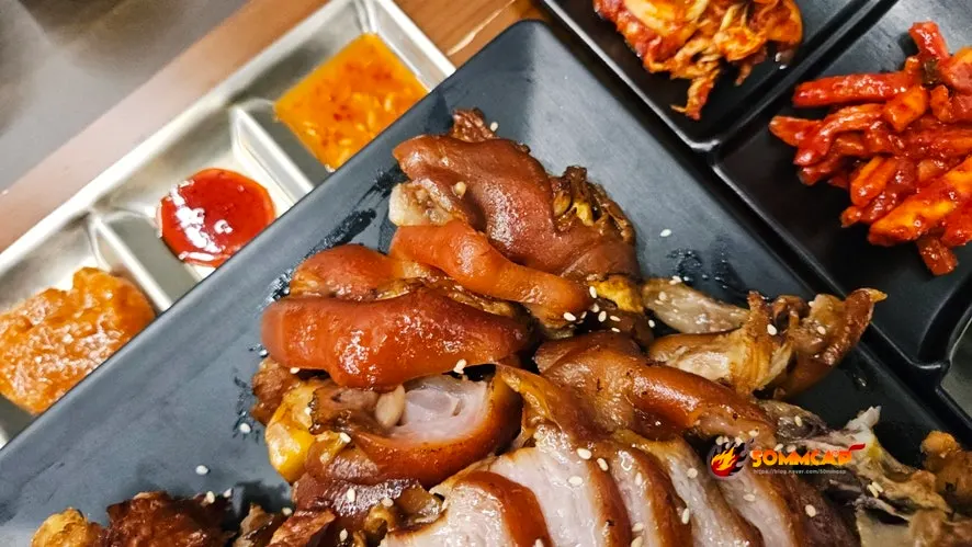 콜라겐층이 포함된 족발 부위