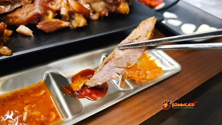 쫄깃한 살코기 족발