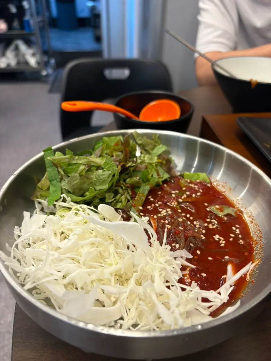 堂食赠送的酸甜荞麦凉面