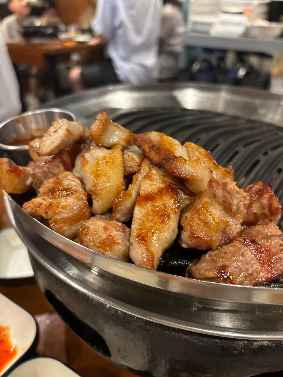 금돈화로 상일동역점 구운 고기 상차림