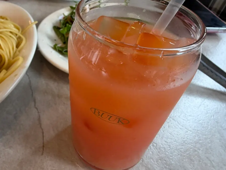 ガーデンサラダとピザ、パスタのカップルセット