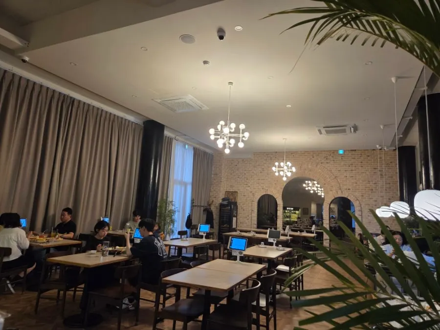 Restaurant information at Bueokgan Sangmu Branch