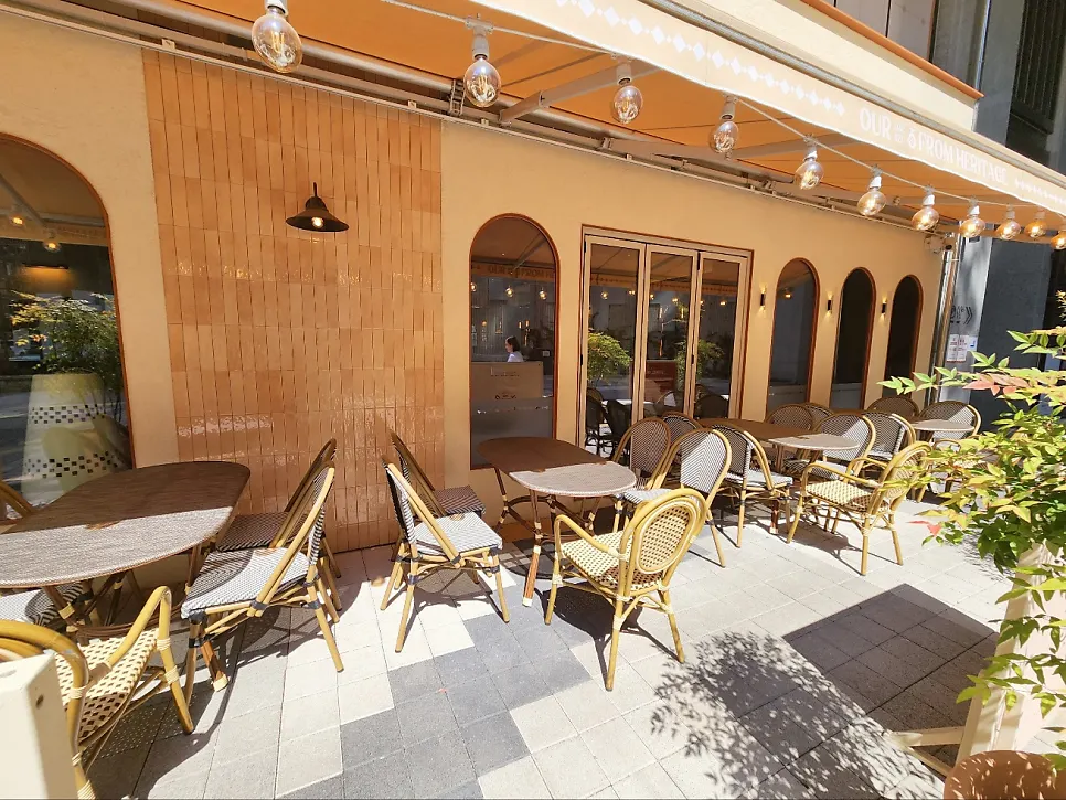 Full view of Camel Orzo's terrace seating