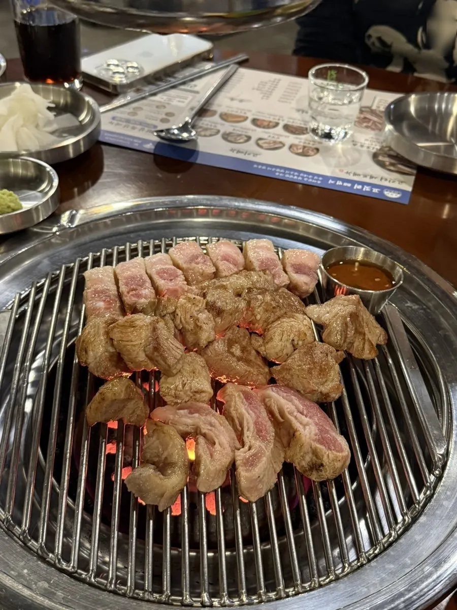 Assorted platter with pork belly, pork neck, and gabrisal
