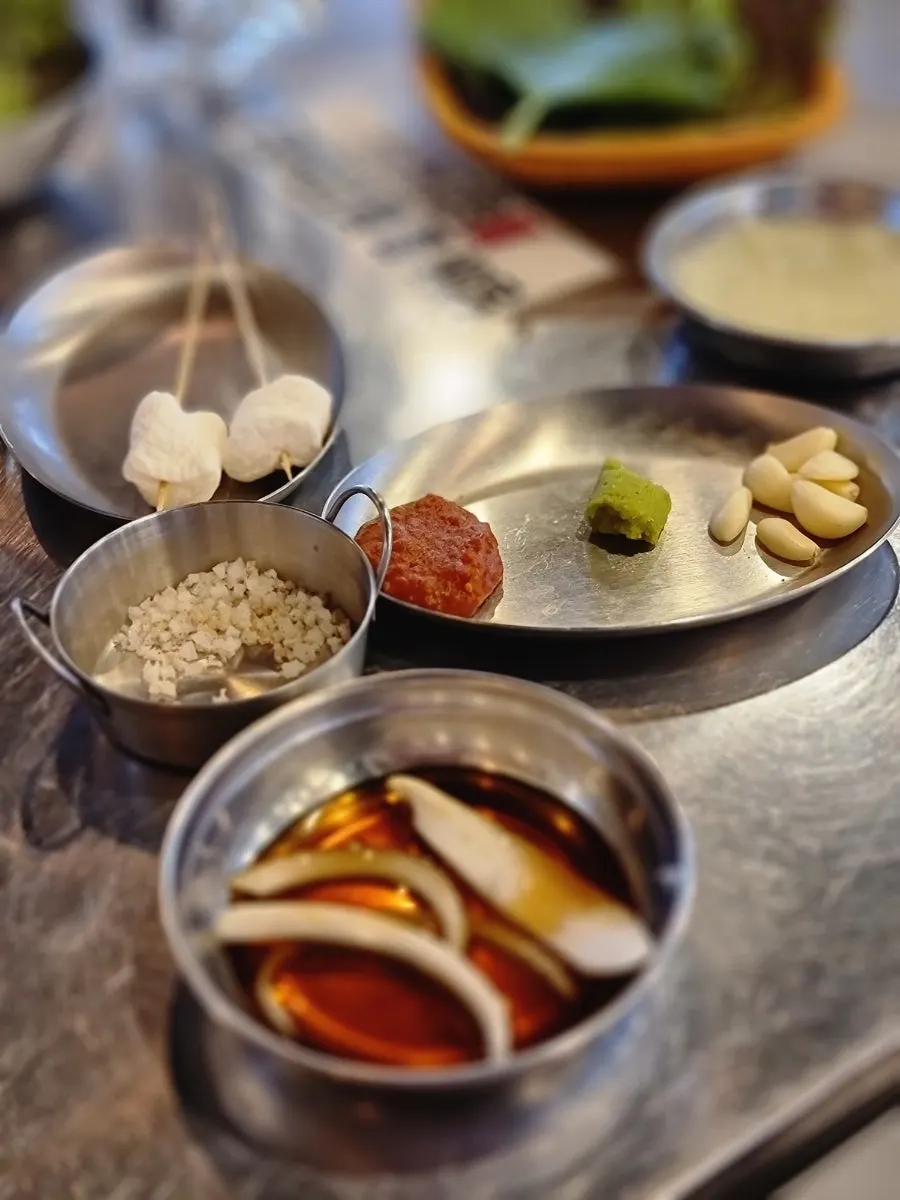 Side dishes and self-serve bar wrap vegetables