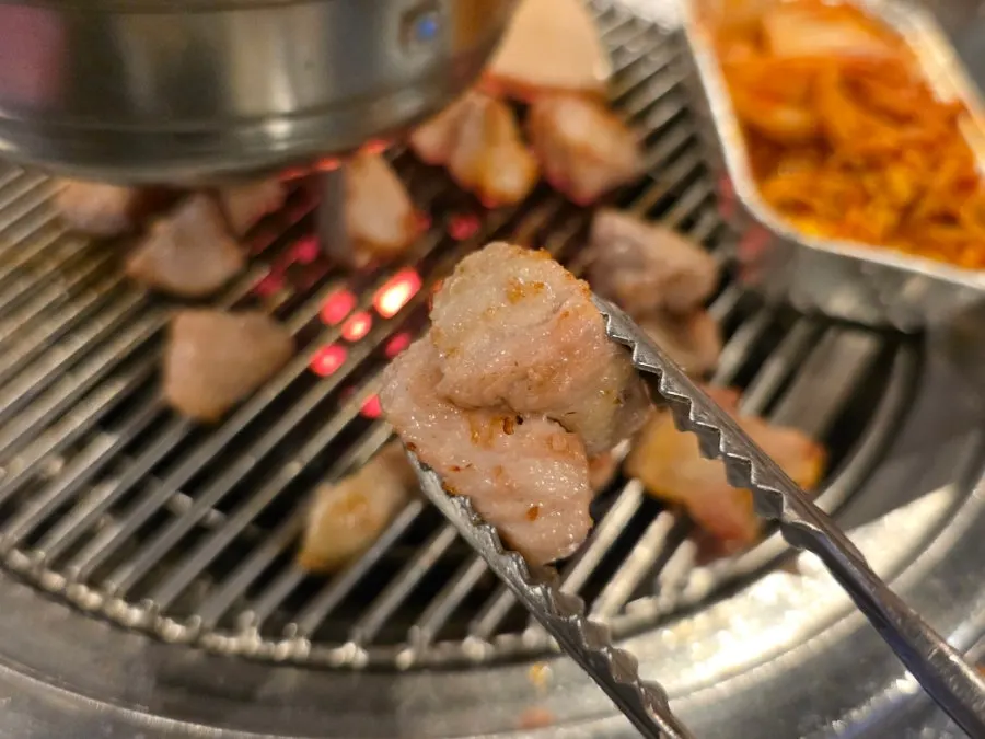 Light and chewy grilled samgyeop apsal