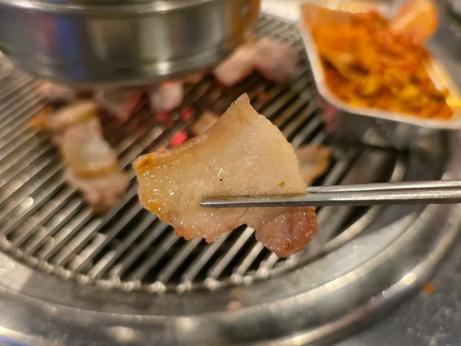 Grilled baebaji-sal, a fattier cut