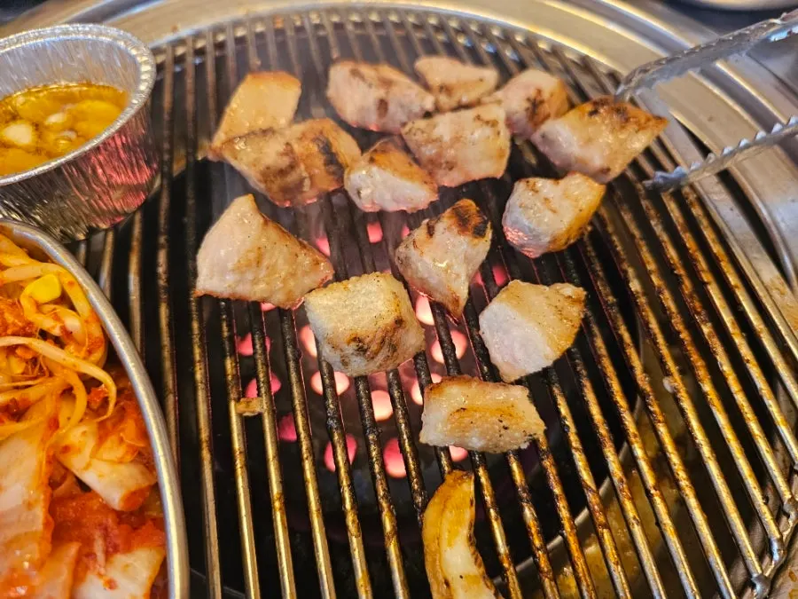 梅花肉生肉拼盘