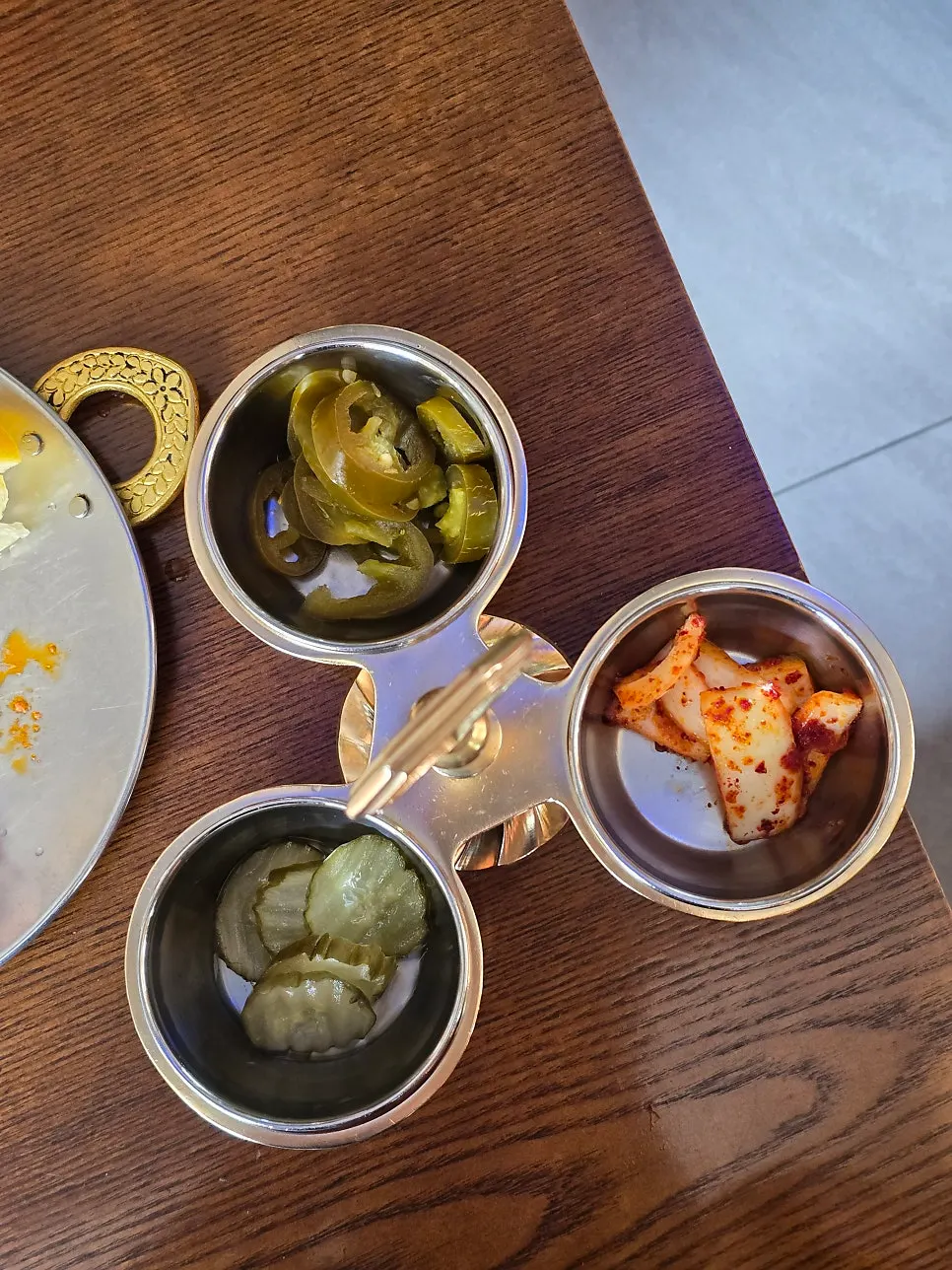 Chicken tikka and included side dishes