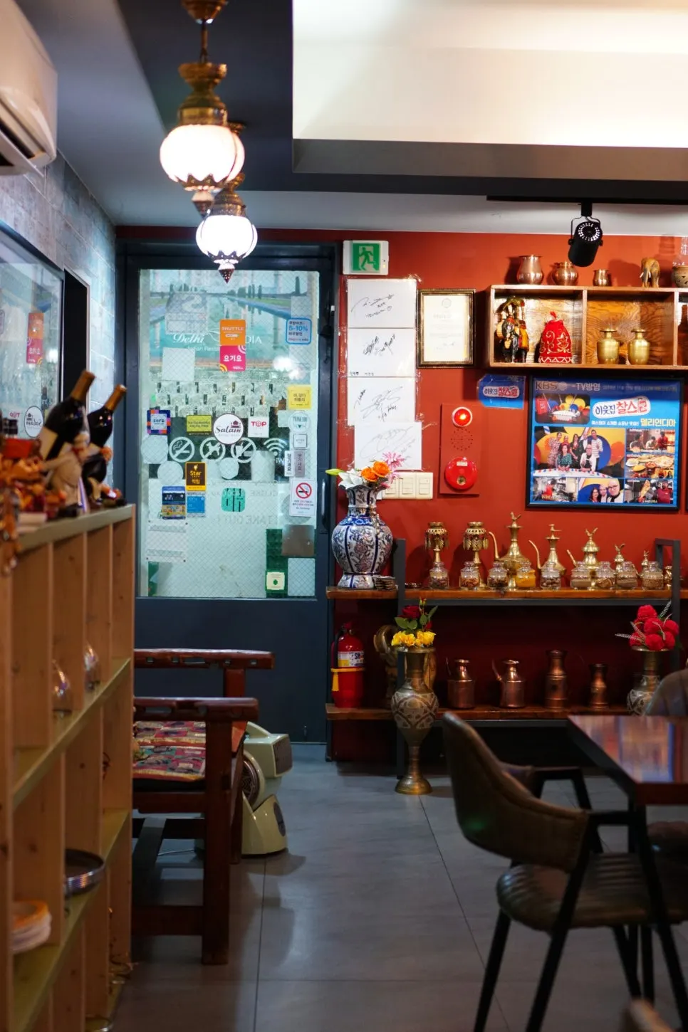 Interior Deli India bergaya India