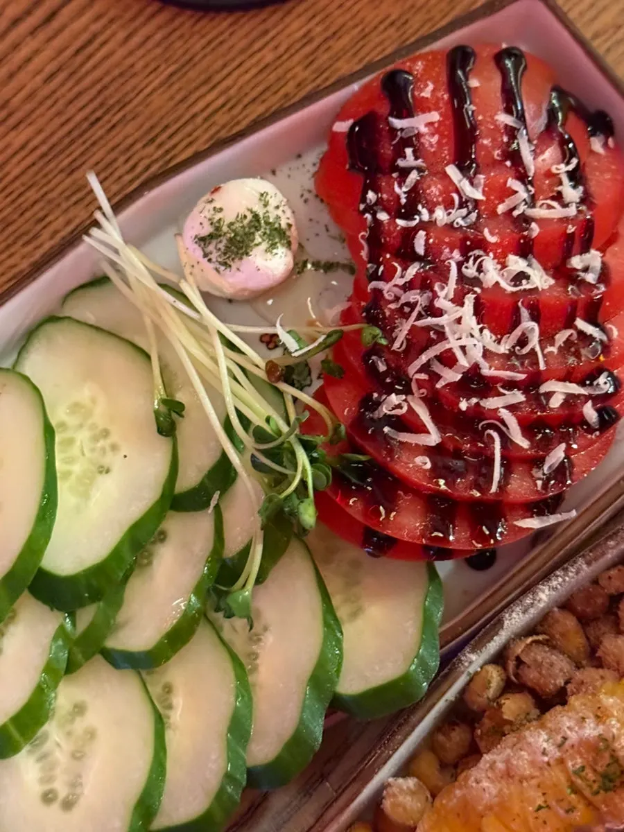 Napolitan hamburg steak with Tori iced draft beer